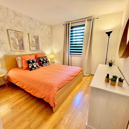 Appart' Calme - 48M² - Proche Versailles - Paris Elancourt Eksteriør billede
