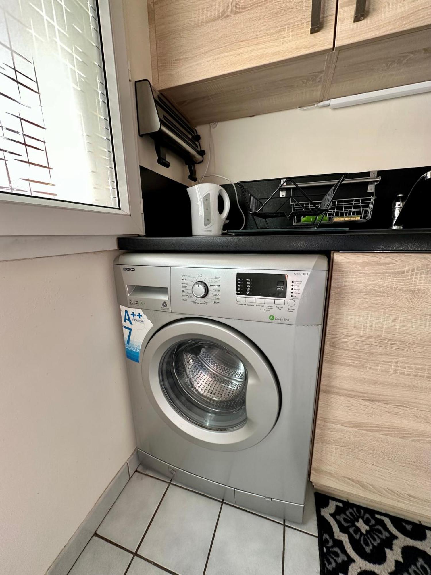 Appart' Calme - 48M² - Proche Versailles - Paris Elancourt Eksteriør billede