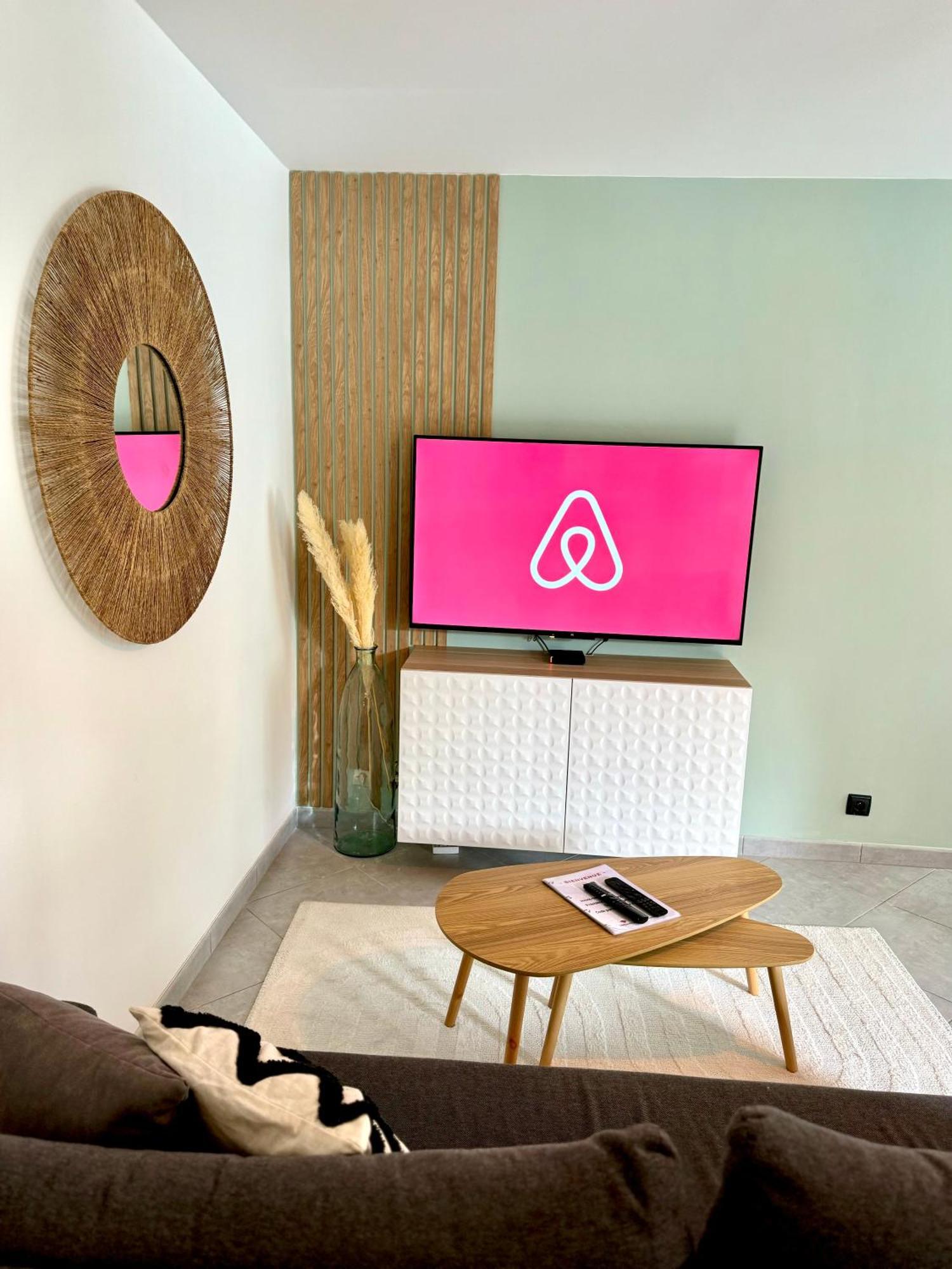 Appart' Calme - 48M² - Proche Versailles - Paris Elancourt Eksteriør billede
