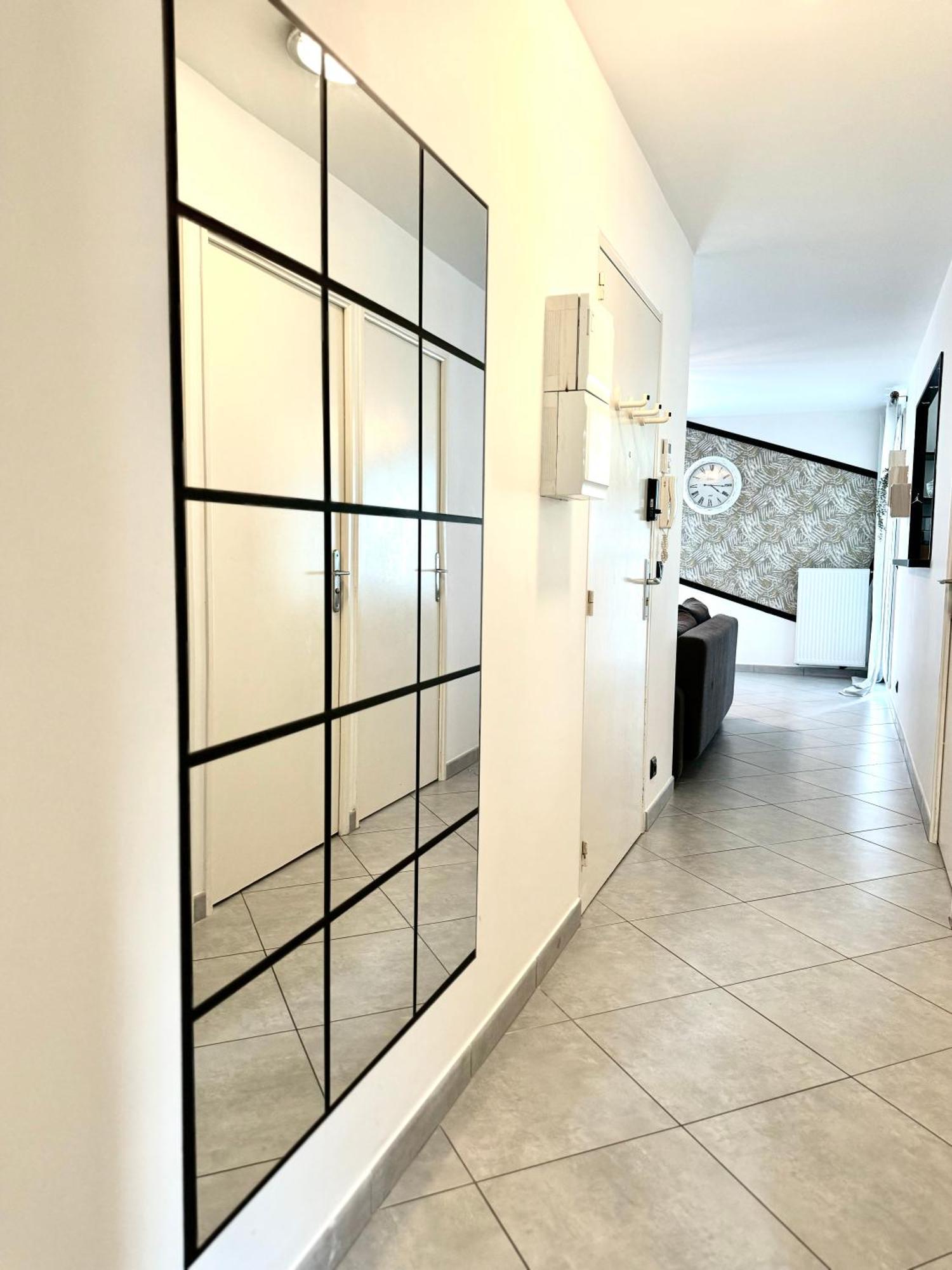 Appart' Calme - 48M² - Proche Versailles - Paris Elancourt Eksteriør billede