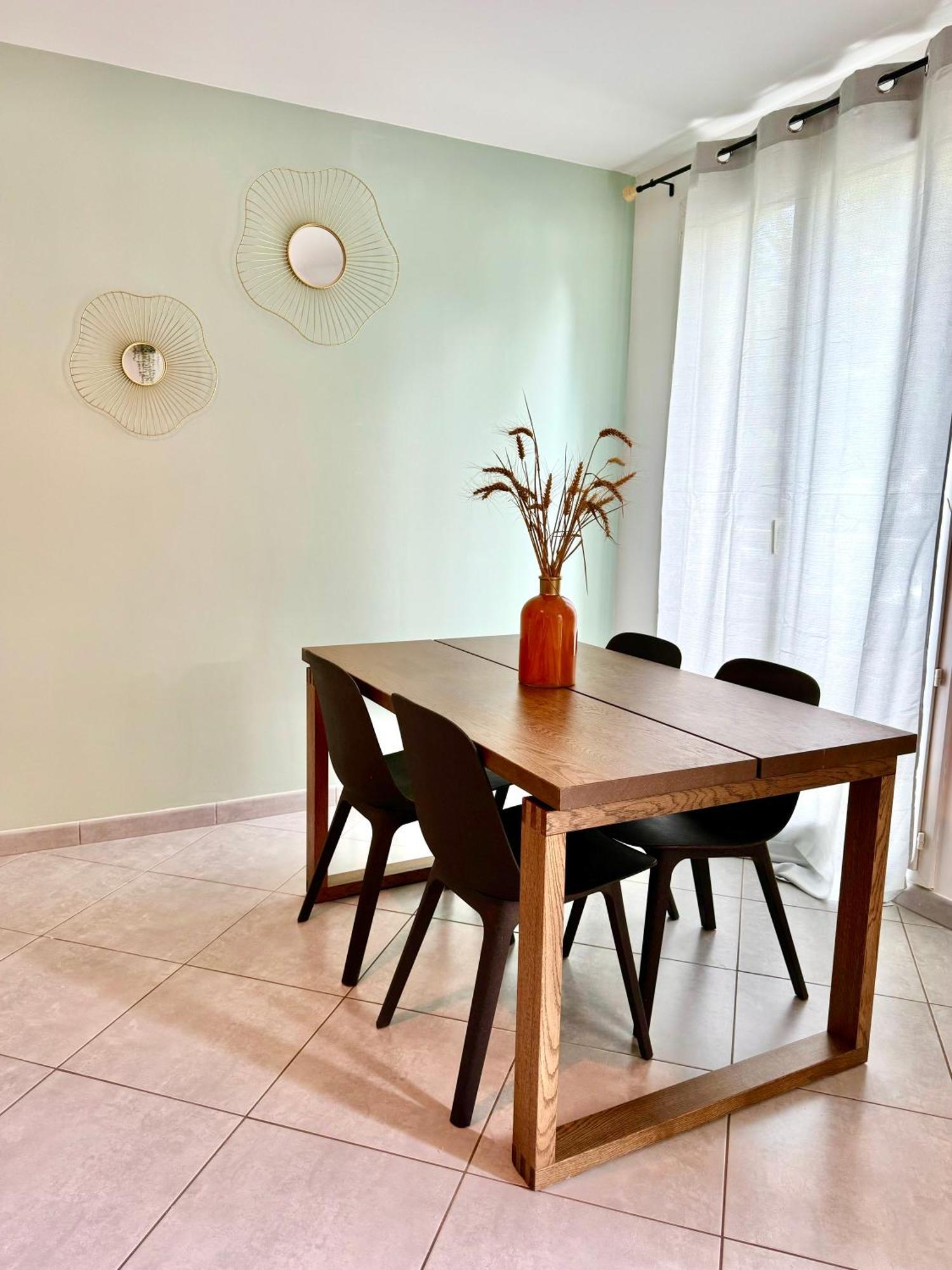 Appart' Calme - 48M² - Proche Versailles - Paris Elancourt Eksteriør billede